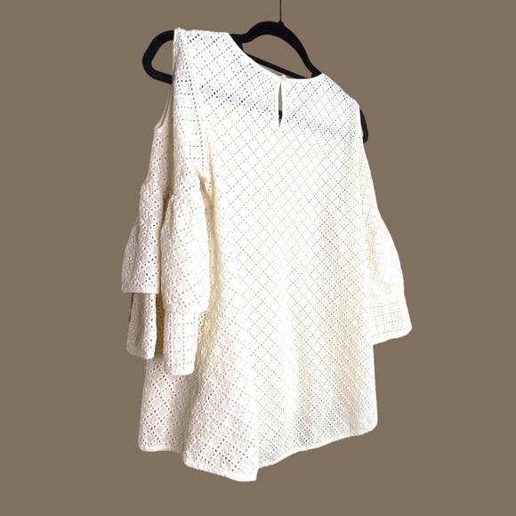 LUMIE Embroidered Top Round Neck 3/4 Length Sleeve Size M - Picture 3 of 6